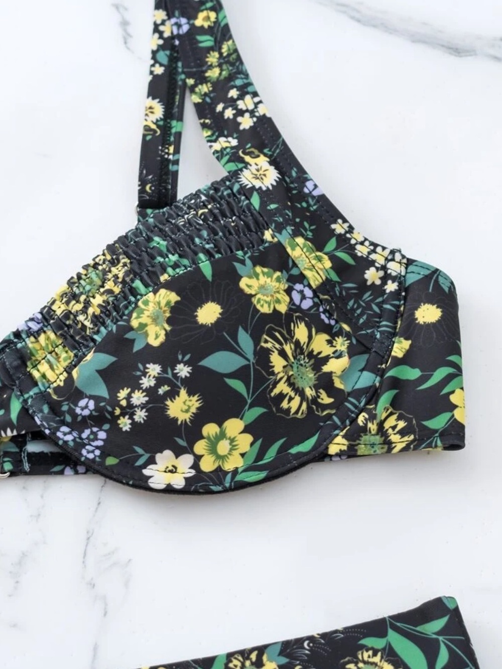 SHEIN Swim Floral Smocked Underwire Bikini Set | NWT | XL - Picture 4 of 7